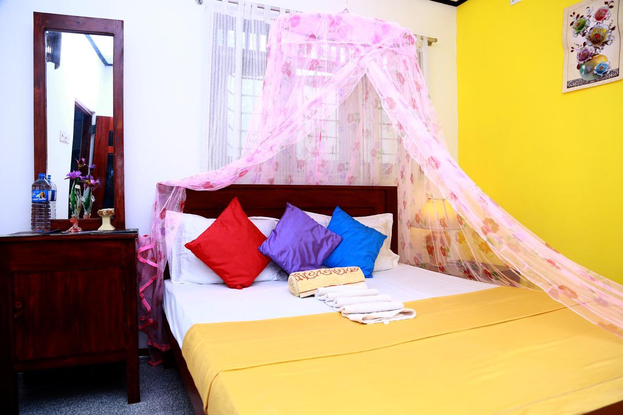 Sea Shine Beach Resort Mirissa Extérieur photo