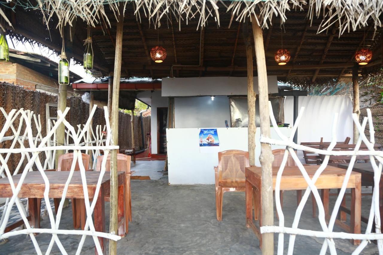 Sea Shine Beach Resort Mirissa Extérieur photo